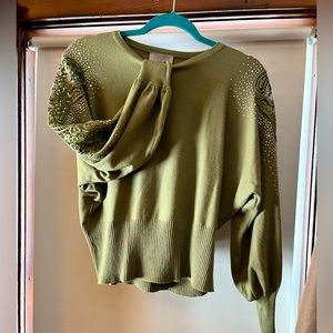 NWOT olive green sweater Liv Milano size M. Lace long sleeve